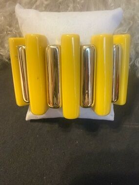 Charming Charlie Yellow and Gold Statement Stretch Bracelet